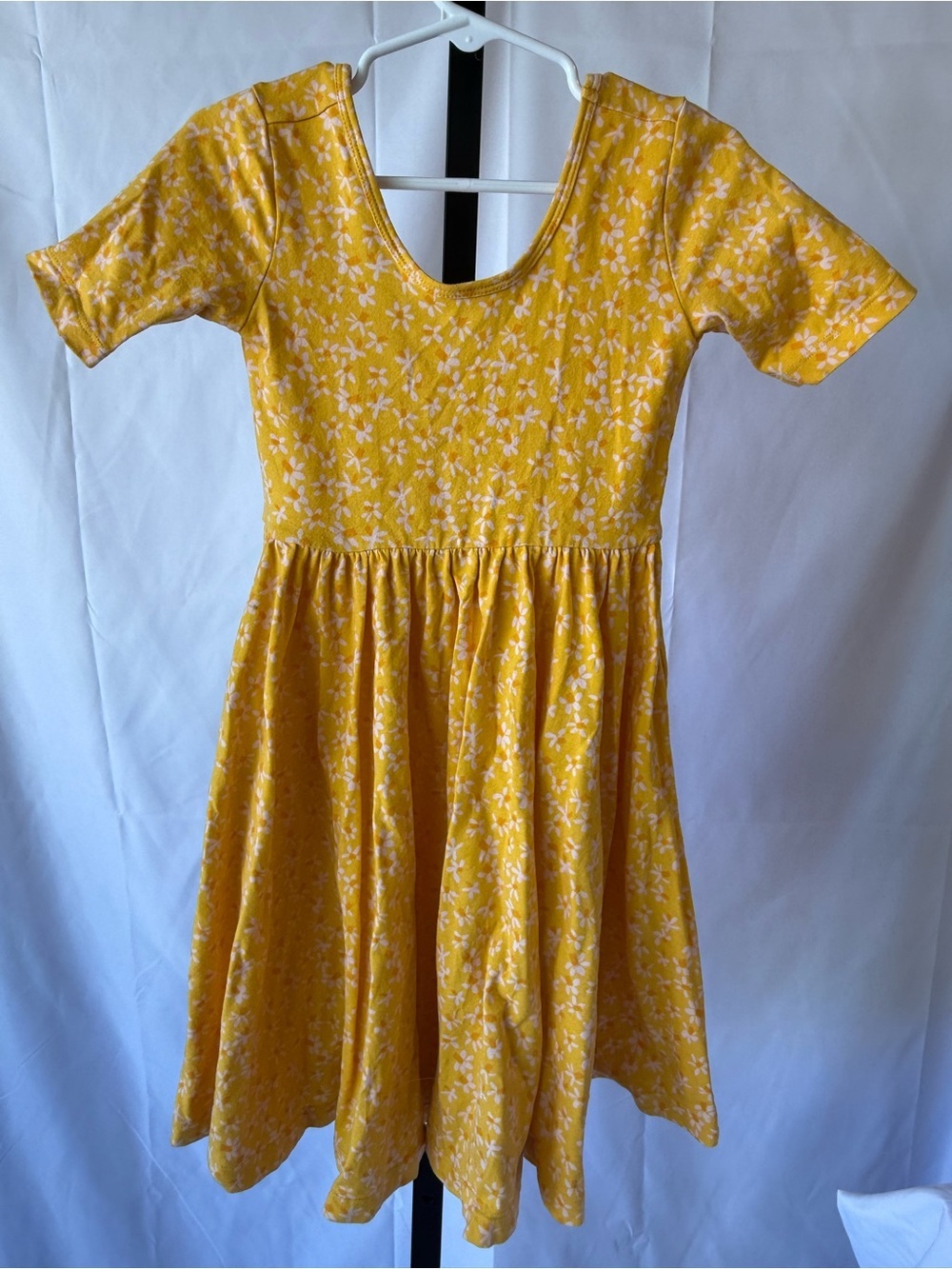 Alice + Ames Girls 5 Ballet Dress short sleeve zingy petals print yellow white